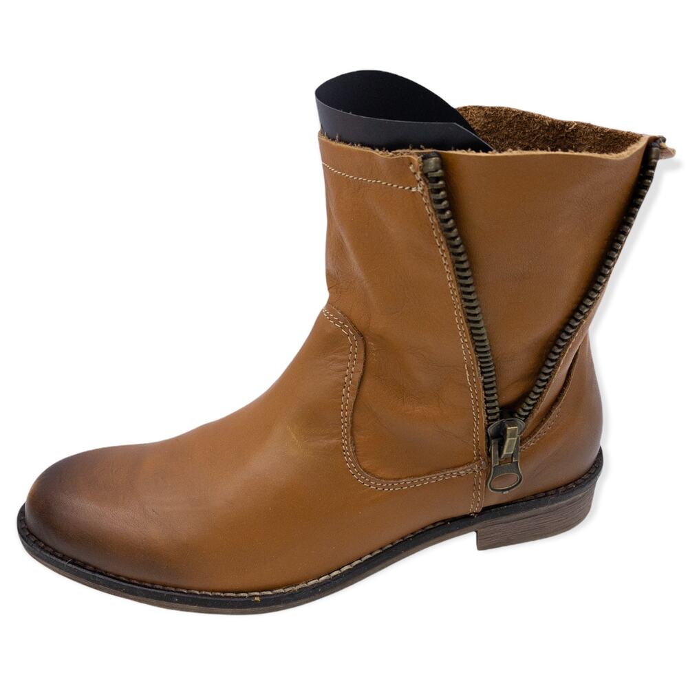 Bernie Mev FM Rodeo Cognac Leather Distressed Ankle Bootie Women's 8 EU 38